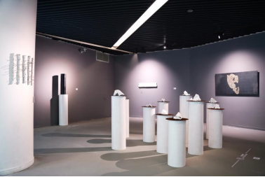 瓷界展览现场作品