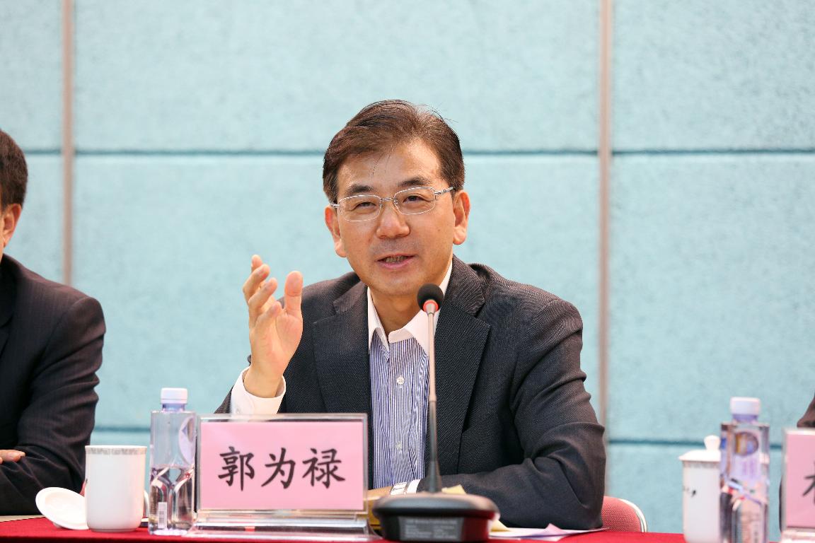郭为禄在反馈会上讲话供稿:党委(校长)办公室,教务处编辑:新闻中心