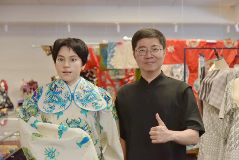 参访中国传统戏曲研究工作室