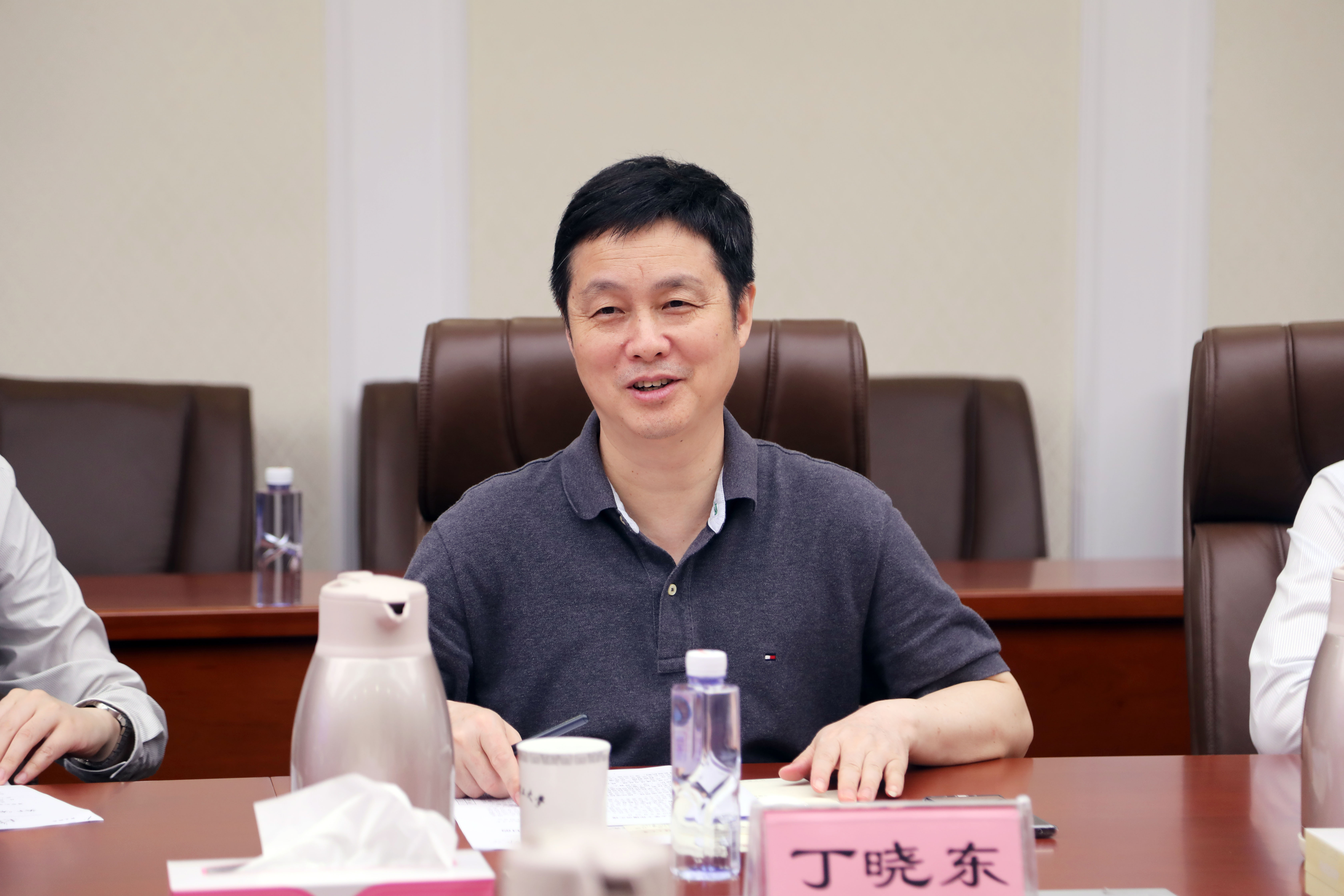 市委组织部副部长冷伟青一行来校调研