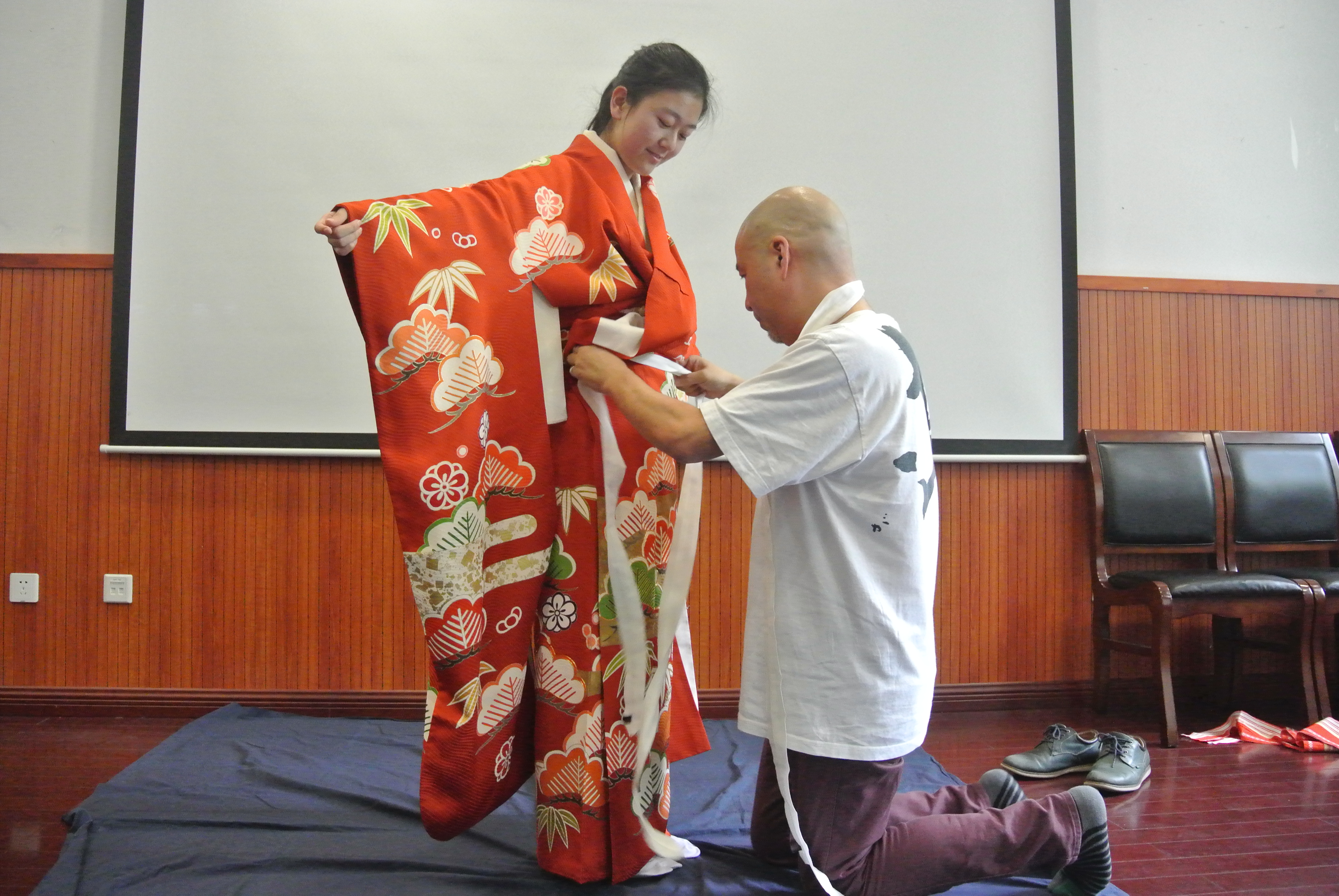 【特色选登】日本和服第一人冨田伸明先生受聘为日本文化交流中心顾问