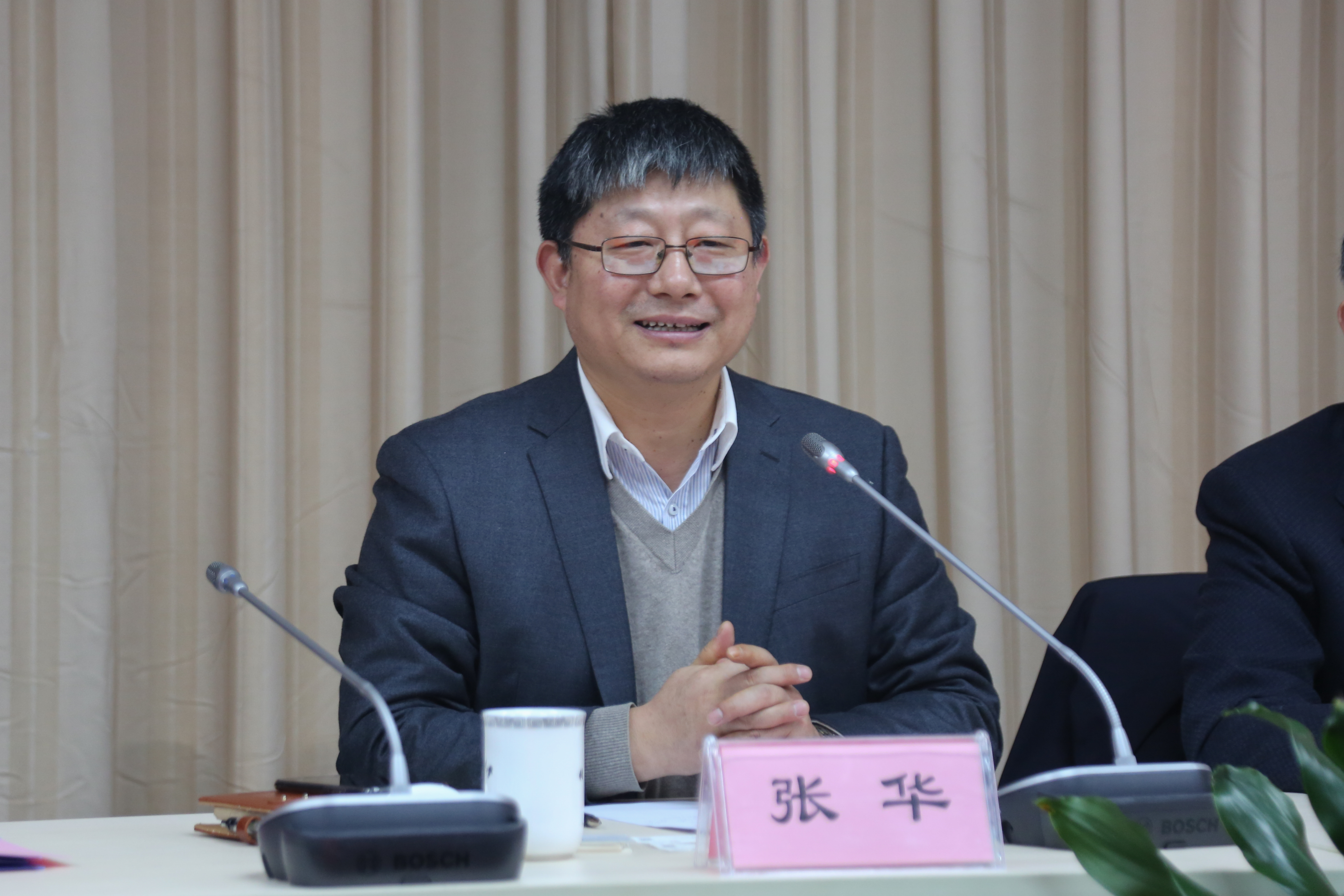 张华副校长出席活动并讲话
