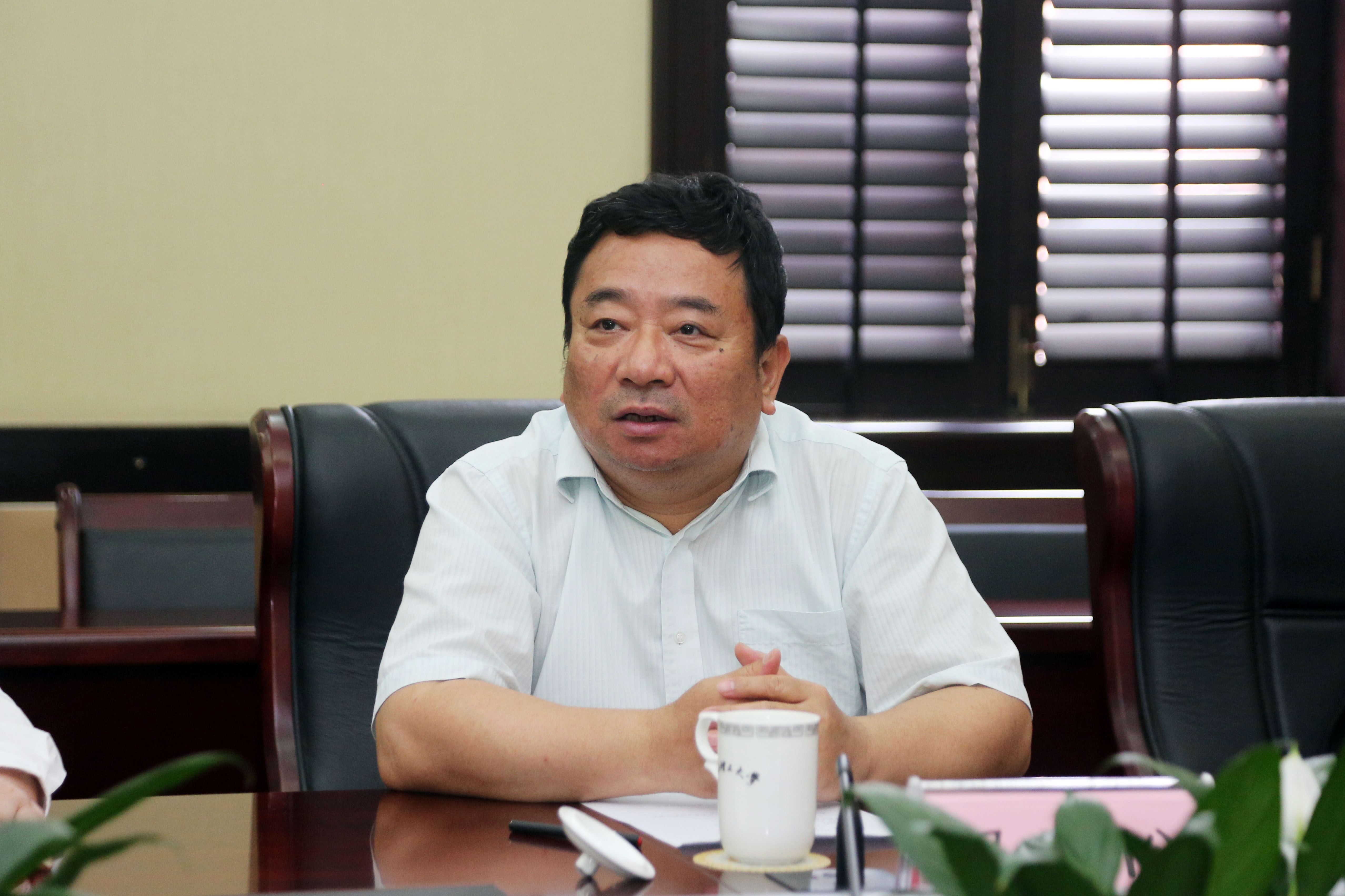 市教卫工作党委来校宣布副校长任职决定