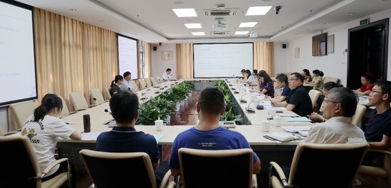 上海理工大学非学历教育推进会举行
