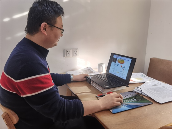 课堂是你我共同战疫的主场