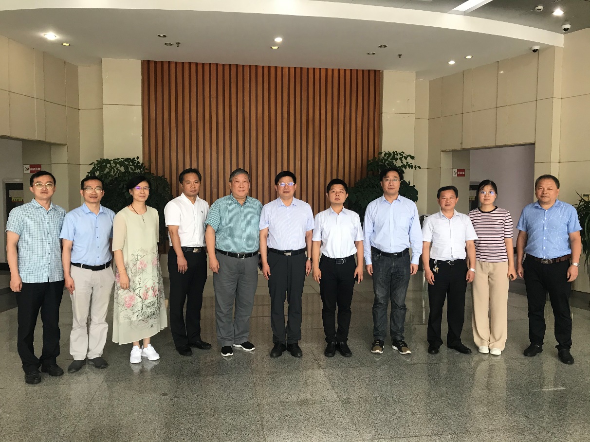 上海理工大学制冷空调产业学院(含山)联席会议召开