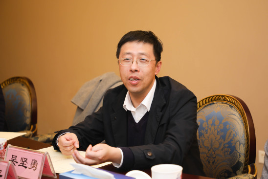 上海市人民政府发展研究中心来校调研