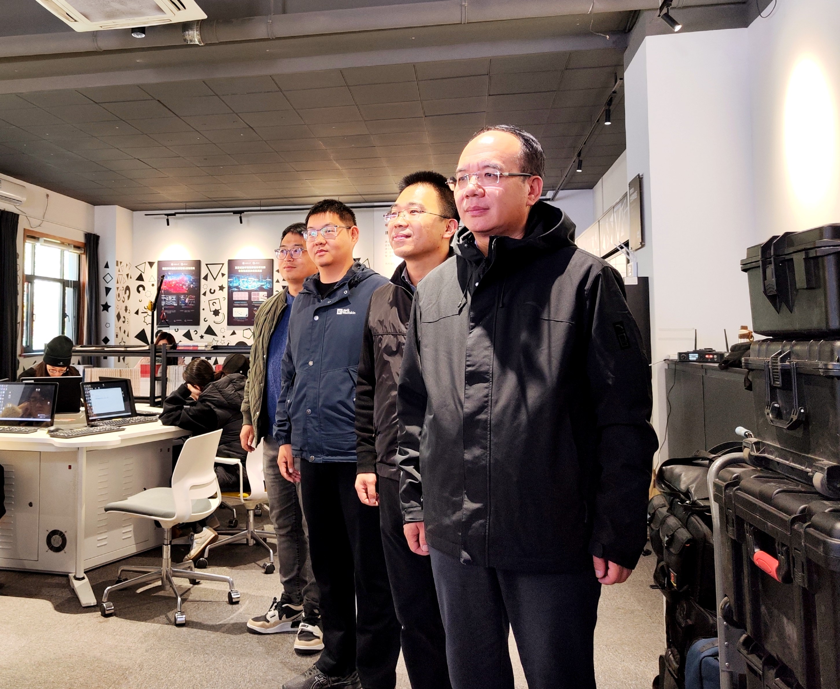 张全有到场指导工作